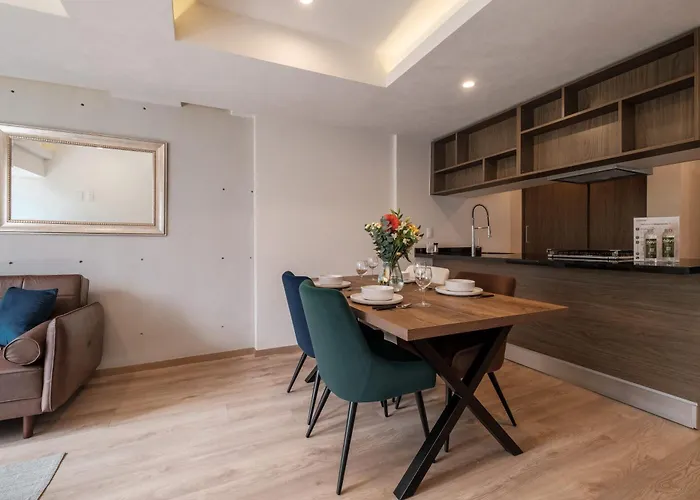 Brand New 2 Bedroom In Reforma - Queen Beds Casa de férias Cidade do México